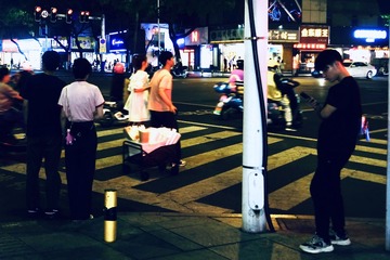 D0B22E07-3AEB-45DF-B7A5-BDD17767DAC9/L0/001