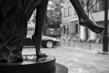 7D8BFD42-F182-40A9-92E1-826216D1841B/L0/001