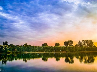 20120808255-1.jpg