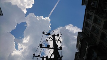 933678