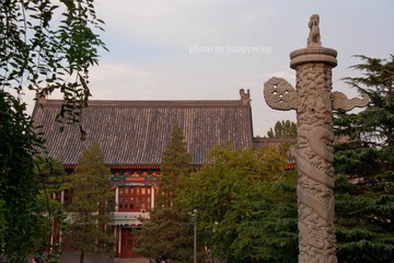 夕阳下的华表办公楼