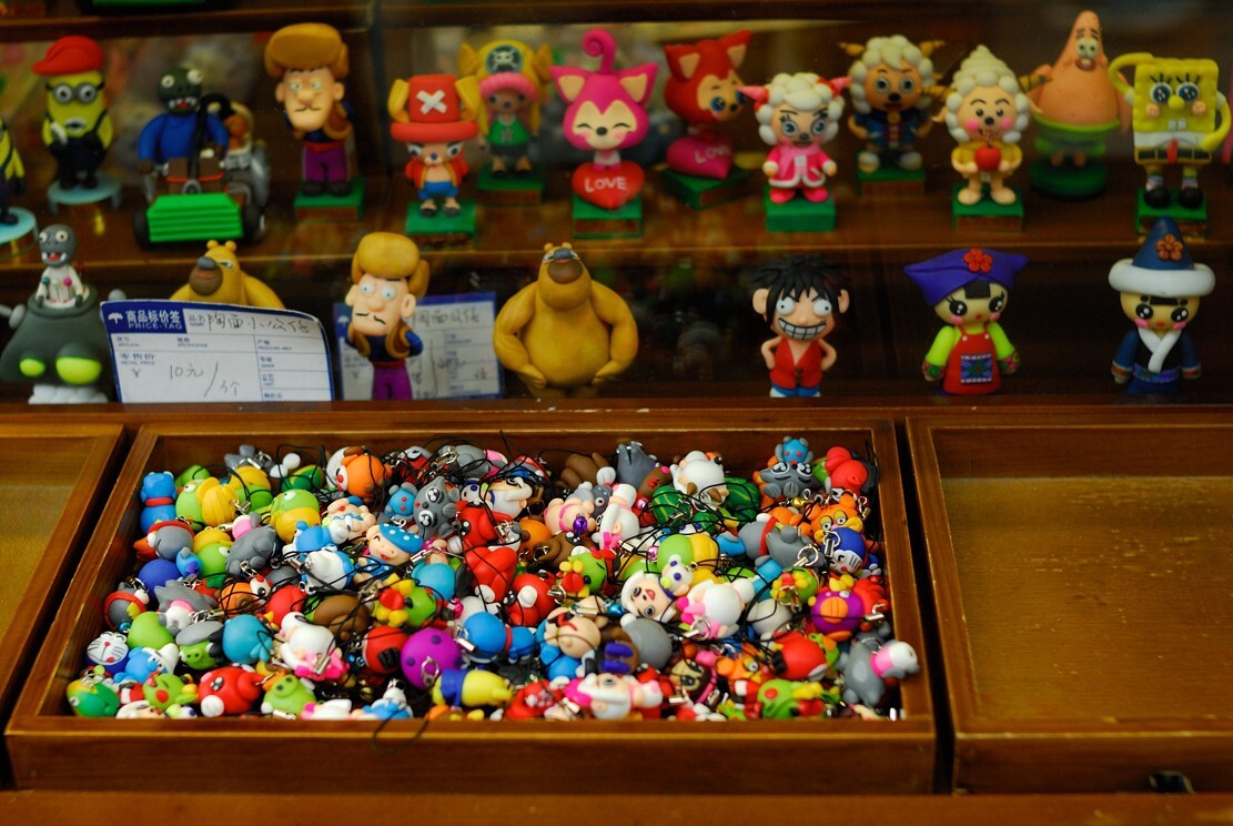 玩具批发厂家批发货源,广州玩具批发市场引进大量厂商玩具货源
