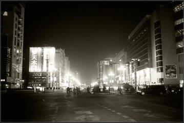 黑白的夜景