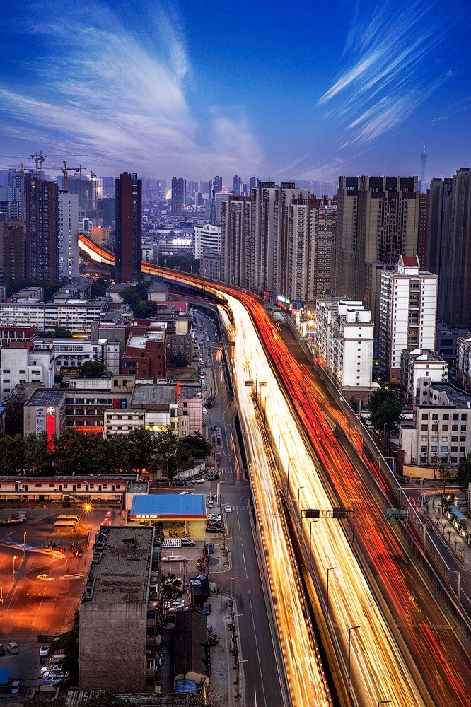 郑州市陇海高架桥之夜景