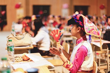 已经小有名气的汶川一小学生