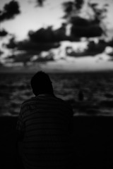 1060636