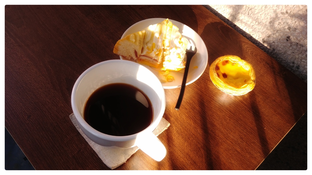 生活很苦~~ 干活很累~但我必须坚持~吃点早