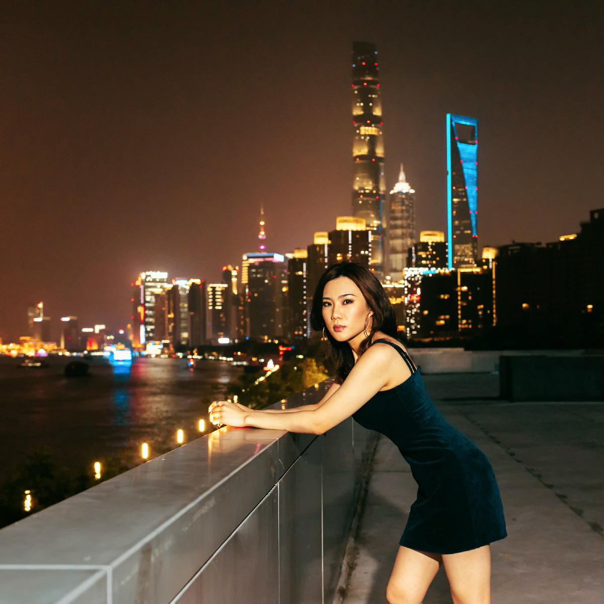 陆家嘴夜景人像