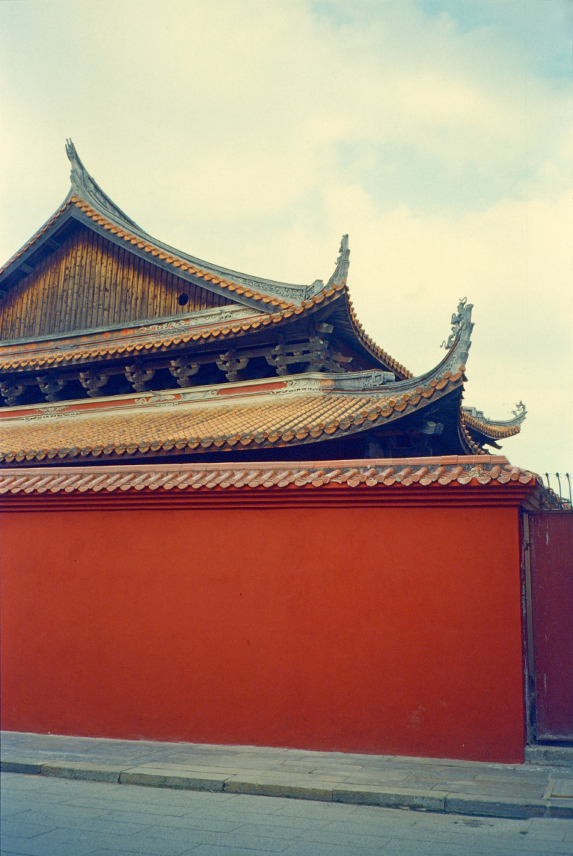 漳州风光之古城红墙