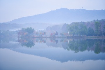 13721