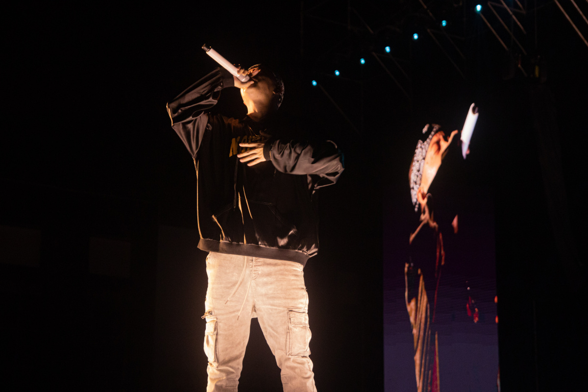 jonyj深圳演唱会爆燃现场