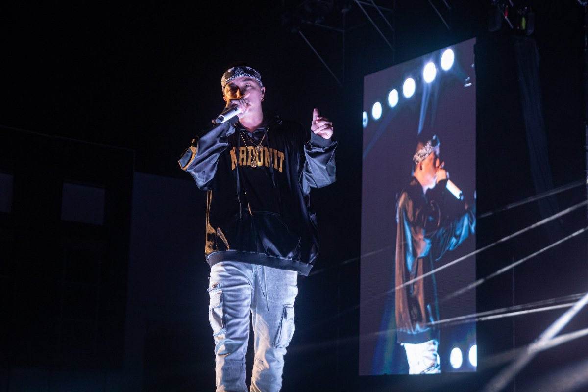 jonyj深圳演唱会爆燃现场