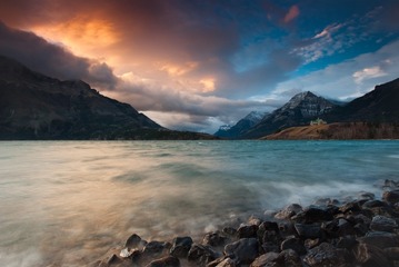 Lower Waterton Lake 02