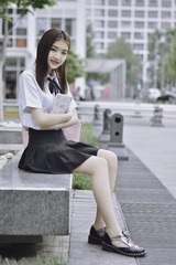001