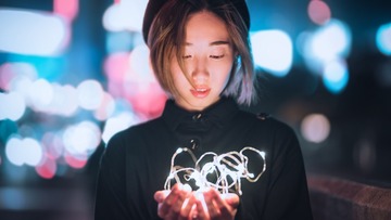 112215