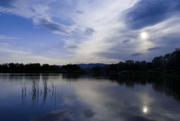 湖