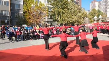 情感表达:暧昧 (1)