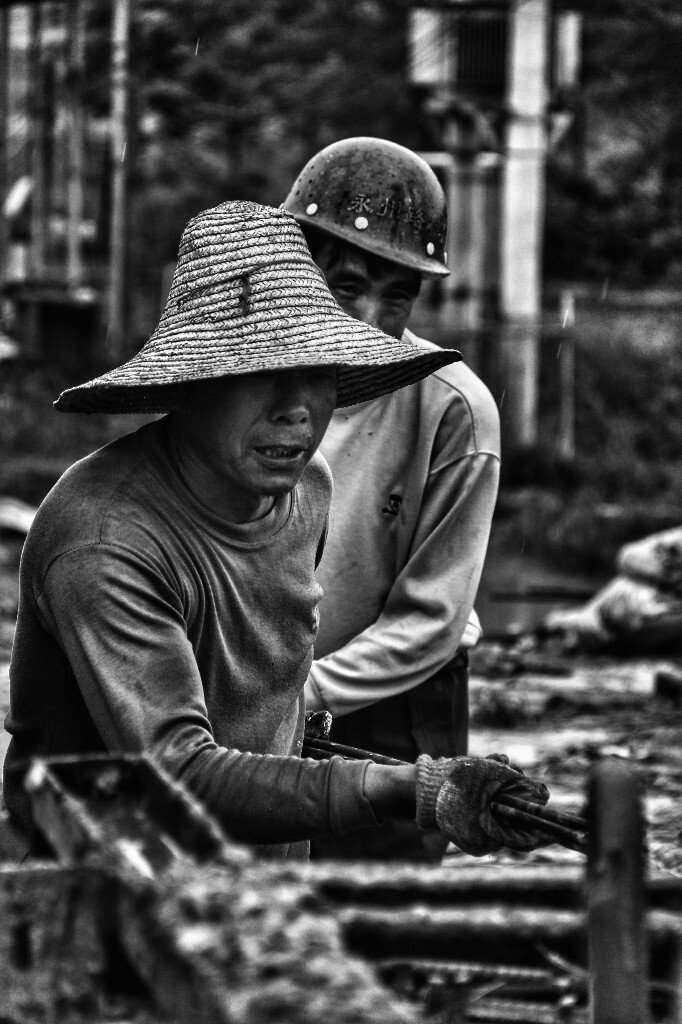 我最亲爱的父亲,您在工地可好?