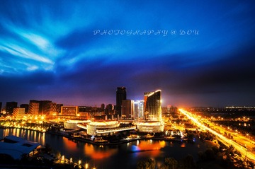 新城也有夜景