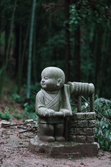 001