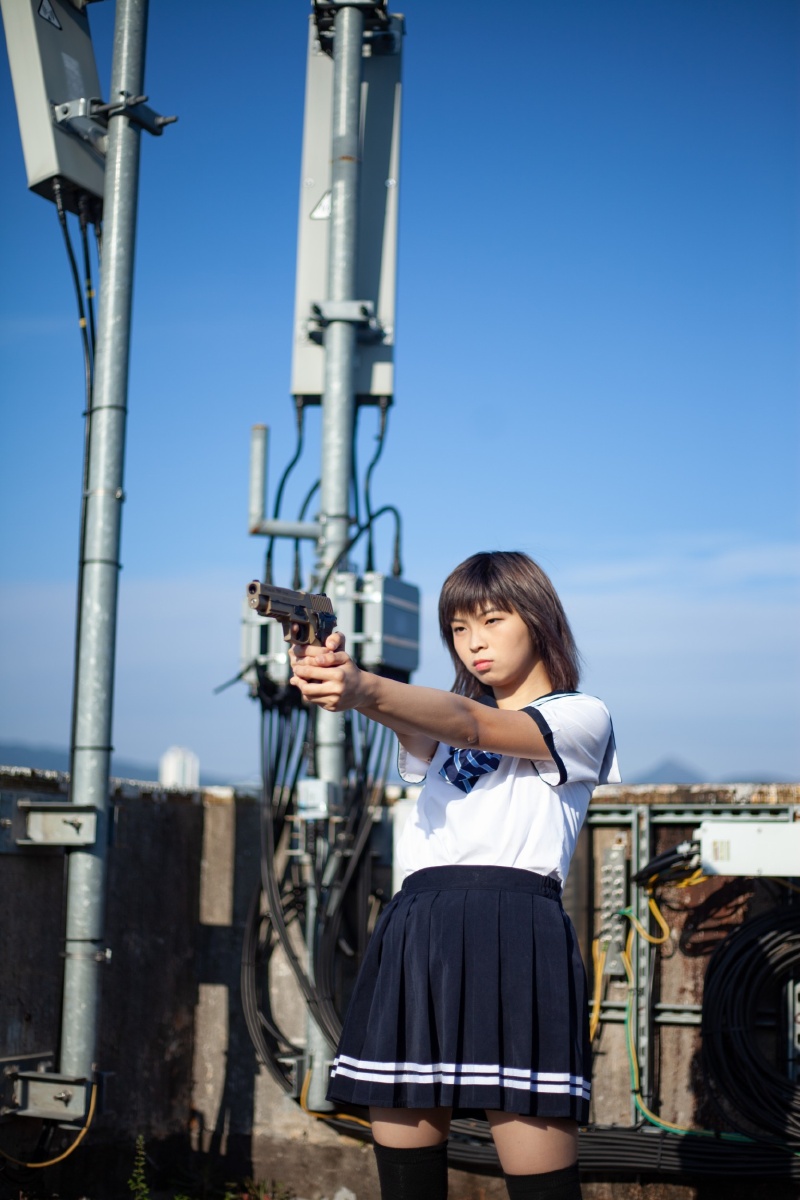 水手服与机关枪