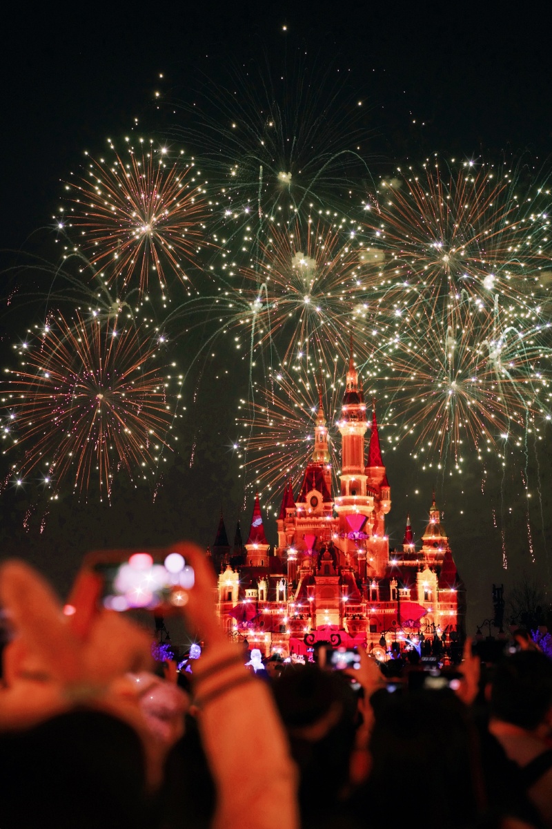 上海迪士尼新年烟花