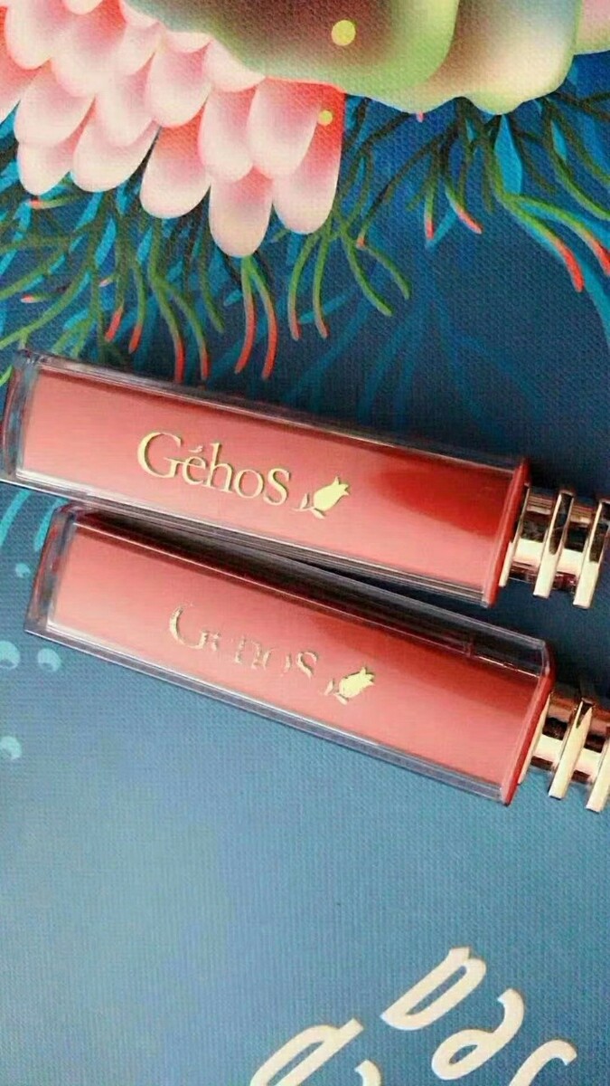 珠光笔怎么用视频,高光笔怎么用?小编为你解答!