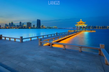 湖心亭