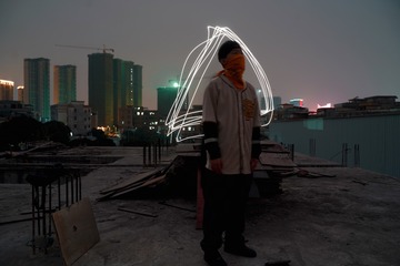 001