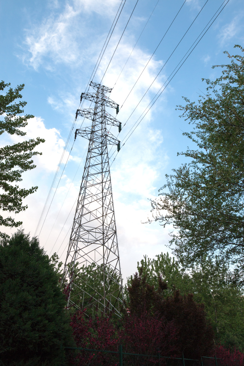 高压输电线路塔