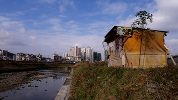 P1730042