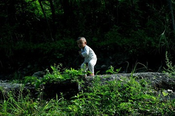 小屁孩
