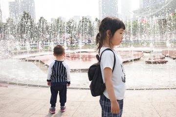 L1004056