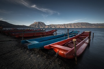 静，泸沽湖