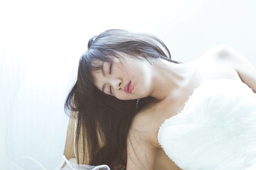 把嘴唇擦掉