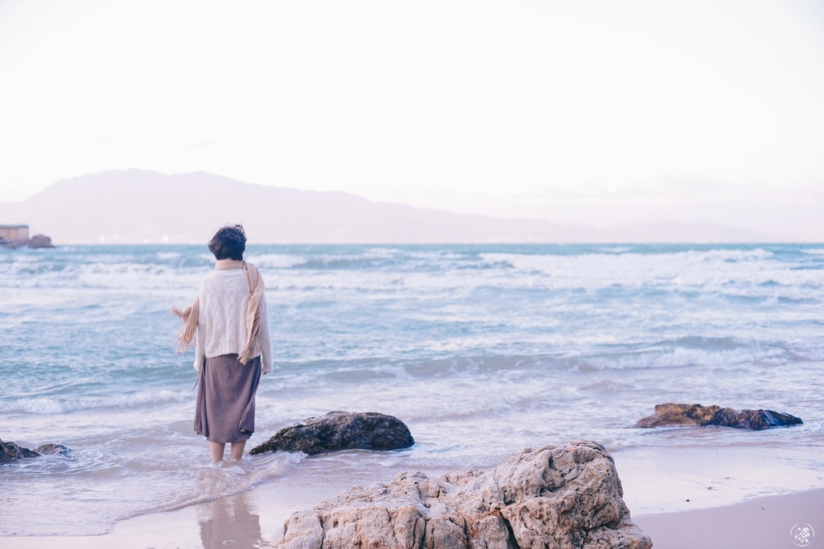 海风少女 - 月下背影_史提芬