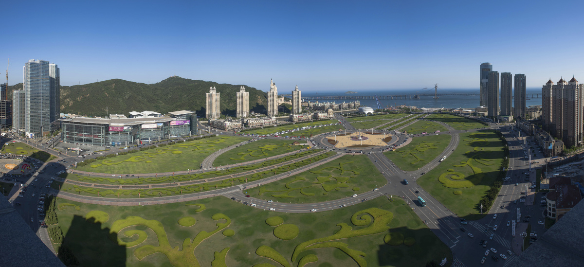 位于中国大连市,是大连市的城市标志之一