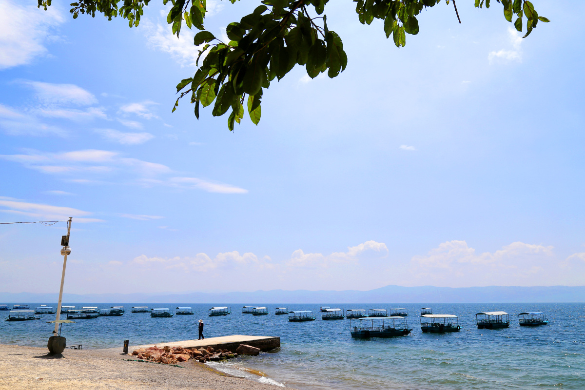 云南：抚仙湖风光