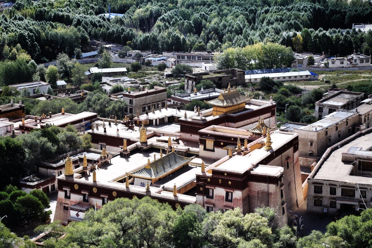 拉萨色拉寺