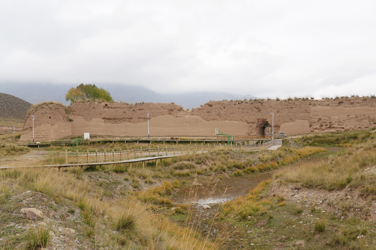 甘肃甘南八角古城城址