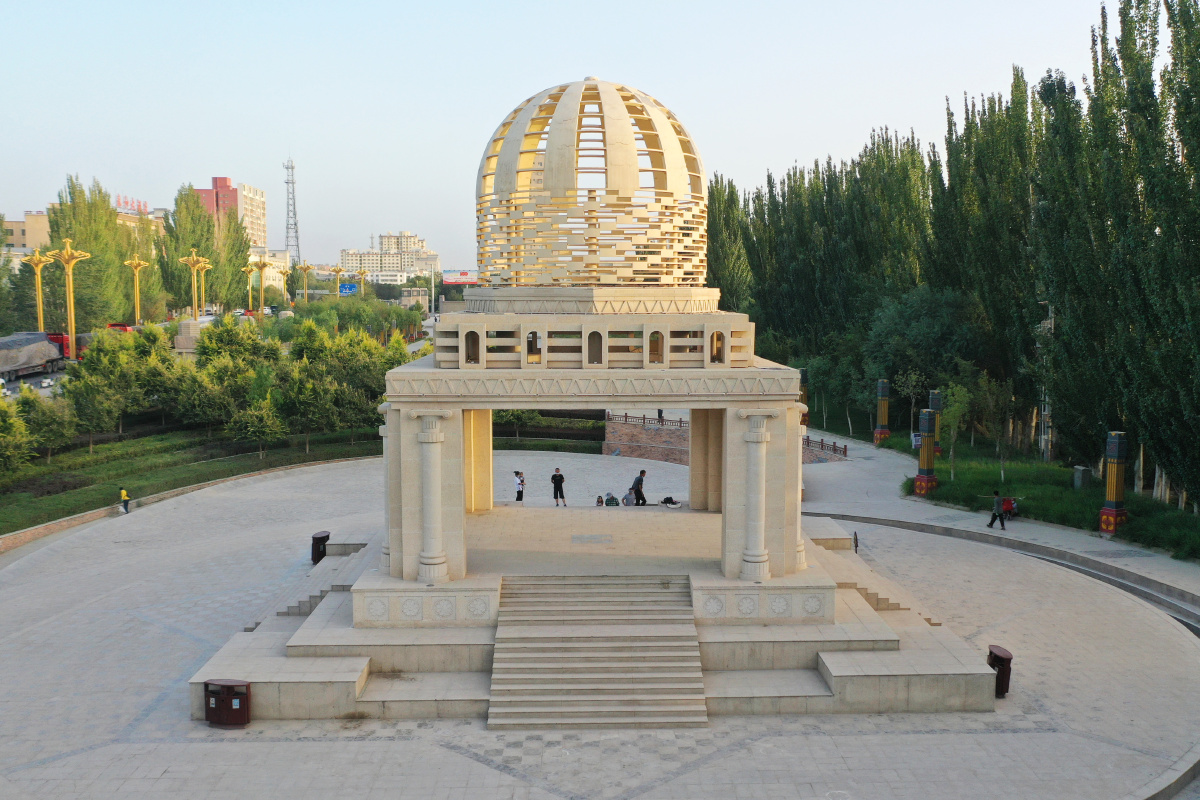 新疆巴州若羌县楼兰文化公园