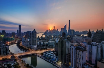 苏醒中的城市