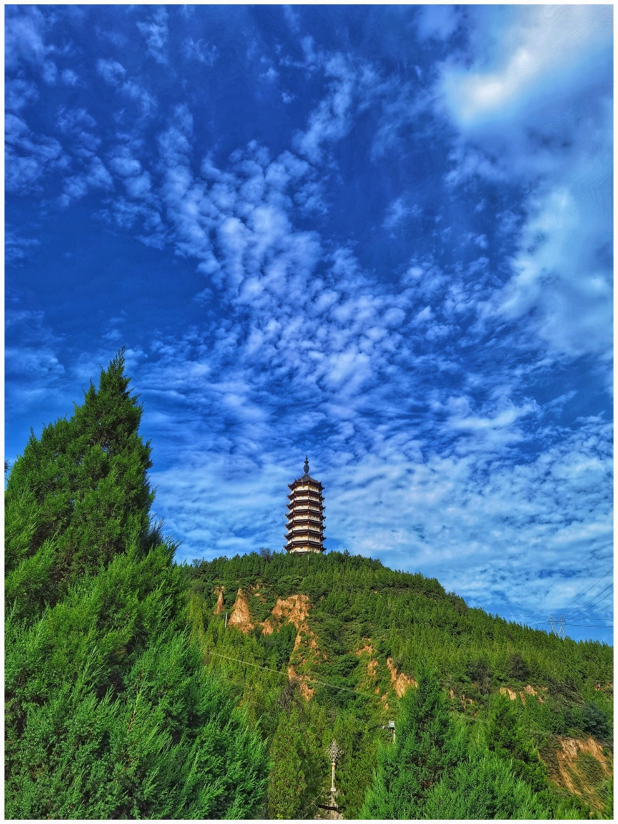 南山宝塔 - sf杨柳 - 图虫