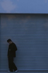 001