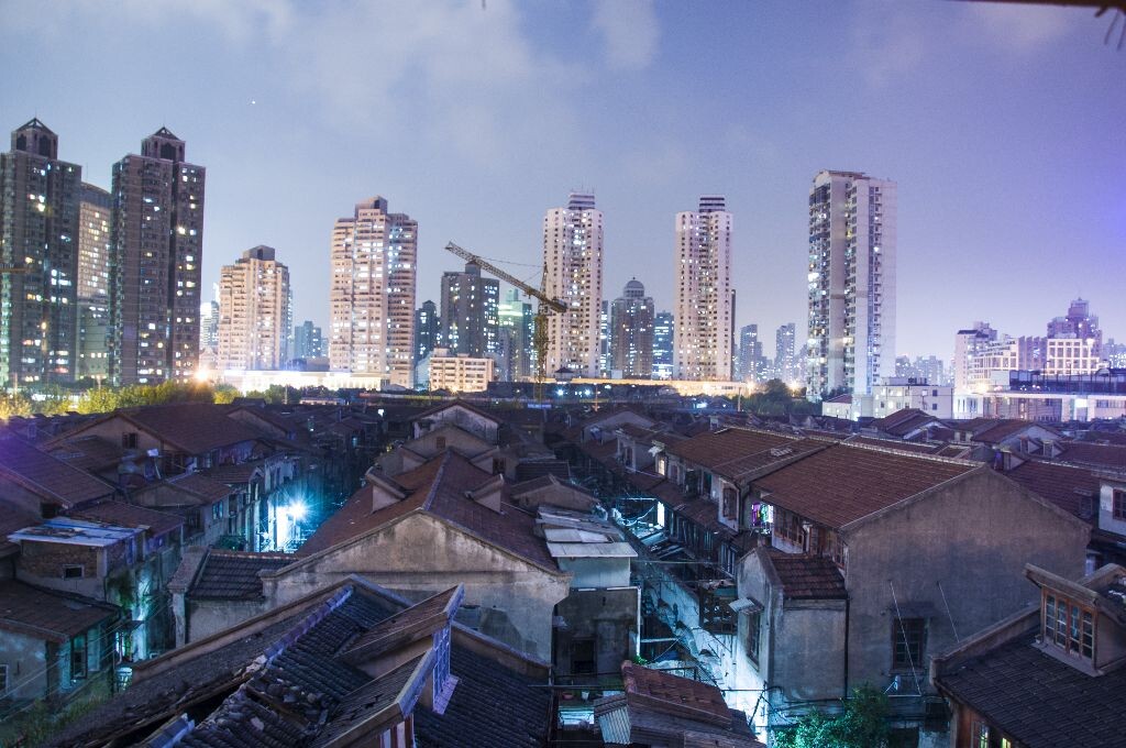 旧与新，时代的变迁。