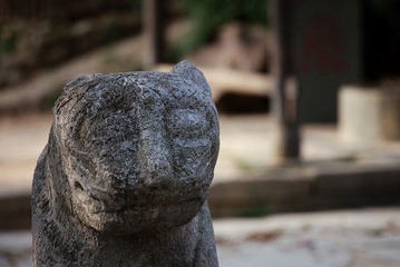 辉煌不再