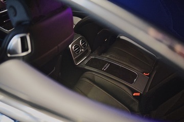 S450coupe后排内饰