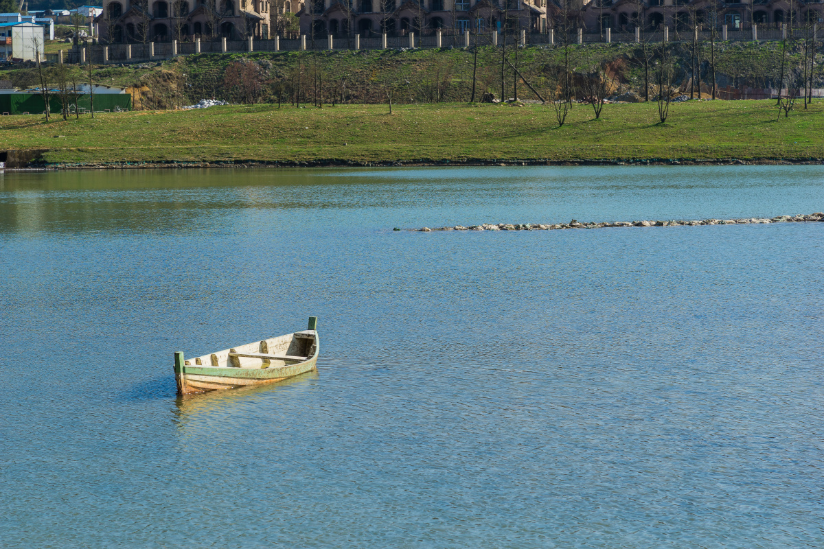 澜天湖的第一天