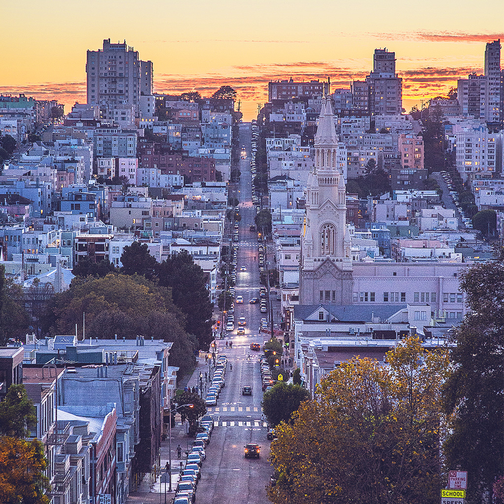 电报山 br /> 如果按排名算的话,这张在我心中排名第二.