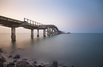 海口｜会展中心废桥角度4－有水印